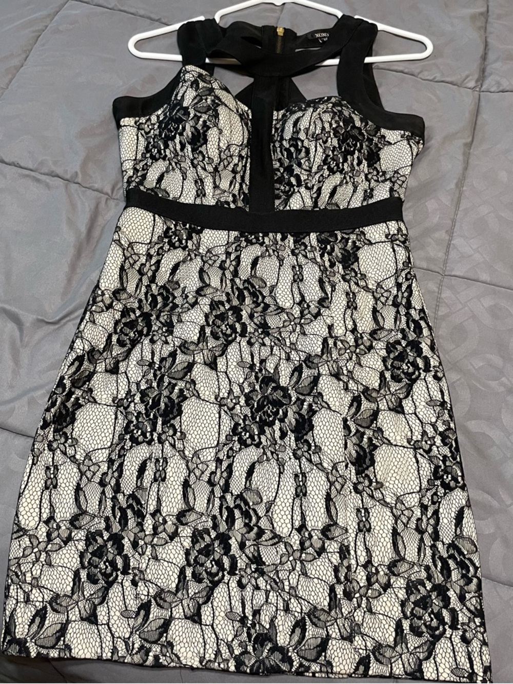 Elegant Sexy Cute Lace Dress. - Picture 6 of 8